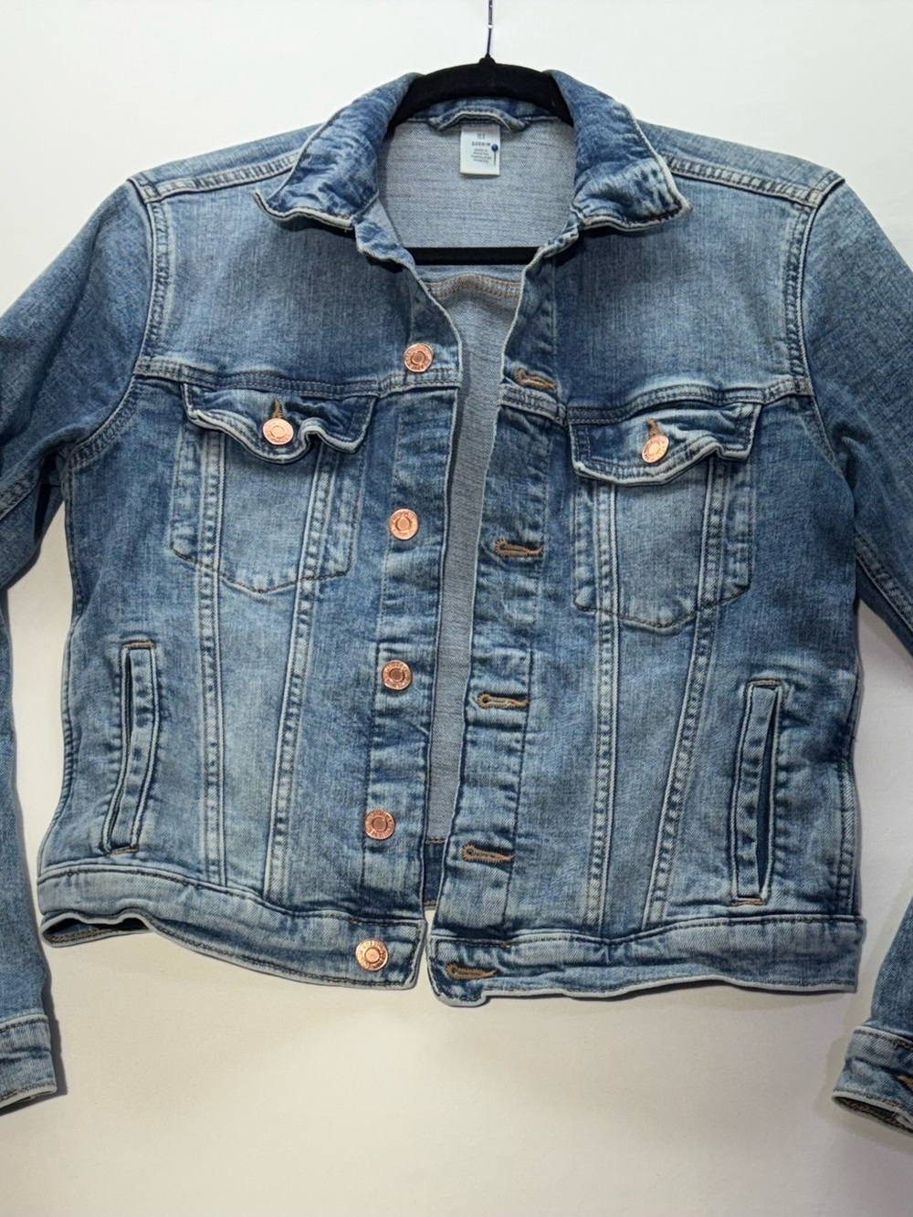 H&M Light Blue Denim Jean Jacket - Women's